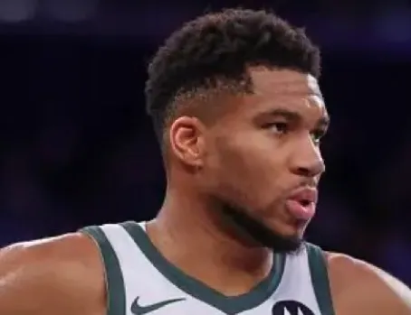 开云官网-ESPN记者：阿德托昆博愿意与凯尔特人或热火签下长约